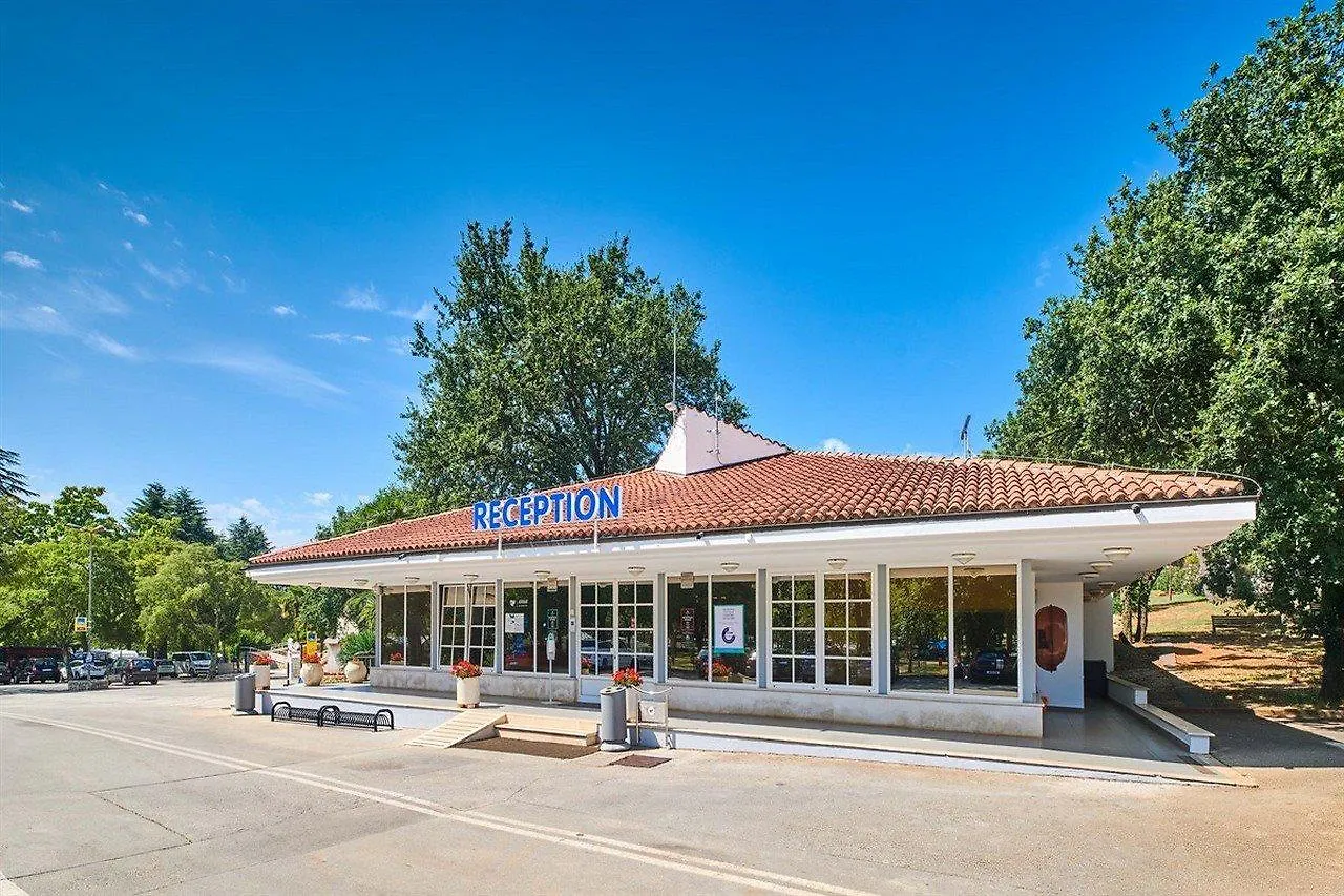 Apartments Astra Plava Laguna Croatia