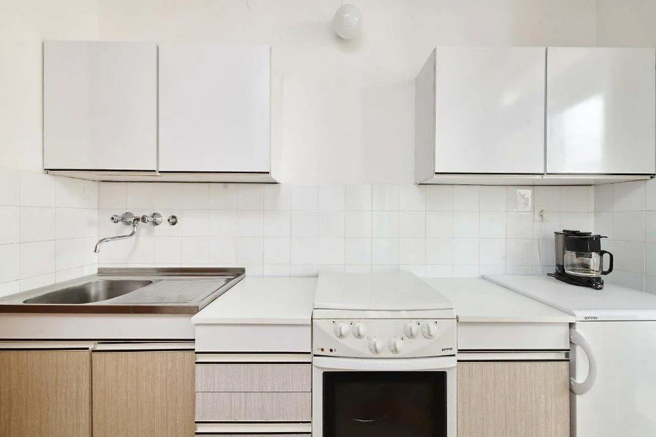 Apartments Astra Plava Laguna 0*, Porec Croatia